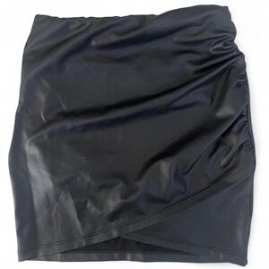 Attirance faux juniors leather Black Skirt size medium